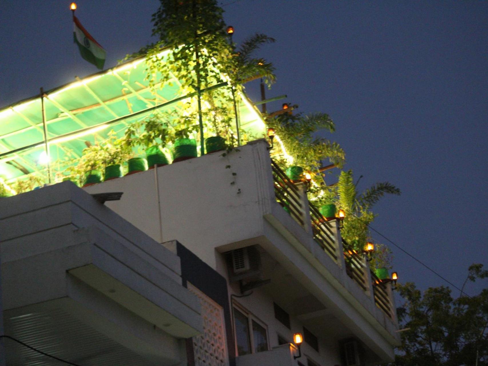 Choudhary White House Udaipur Appartement Buitenkant foto