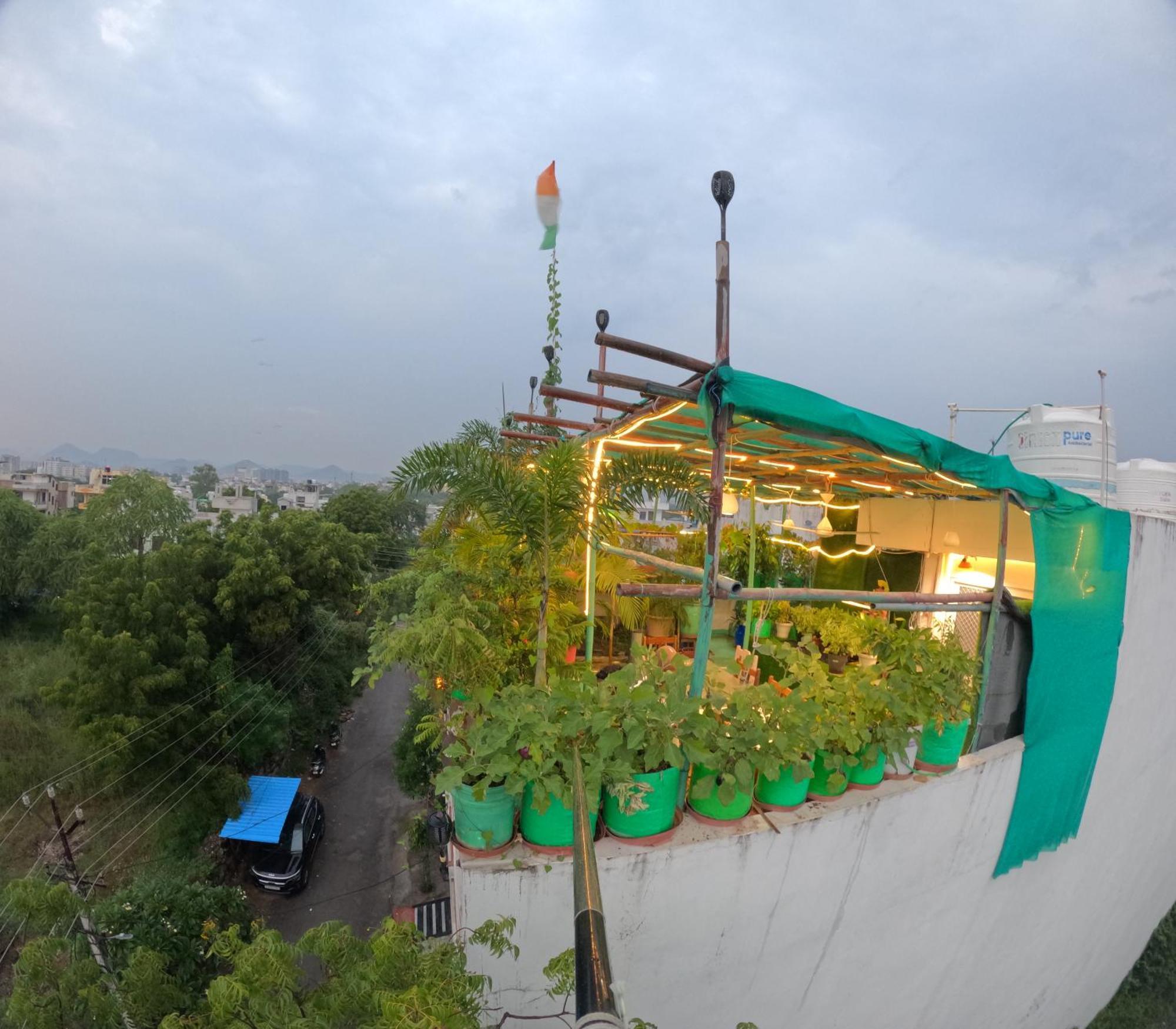 Choudhary White House Udaipur Appartement Buitenkant foto